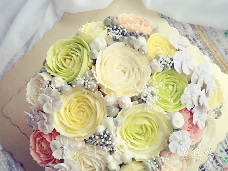 現(xiàn)在學(xué)裱花需要多少錢?去哪個(gè)學(xué)校學(xué)技術(shù)比較好? 現(xiàn)在學(xué)裱花需要多少錢?去哪個(gè)學(xué)校學(xué)技術(shù)比較好?